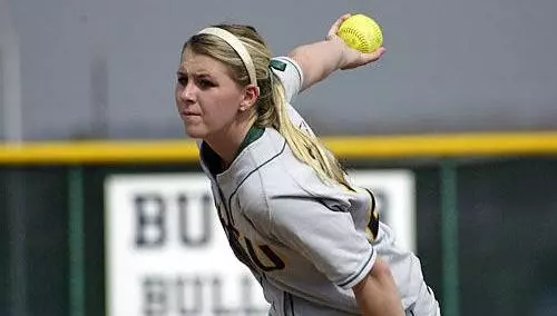 Softball Drops 2-1 Decision to Cleveland State