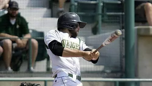 Baseball Drops Series Finale at #6 North Carolina