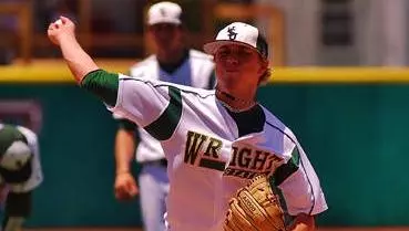 Baseball Defeats Butler 14-1