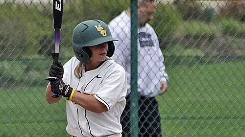 Softball Falls to Ball State