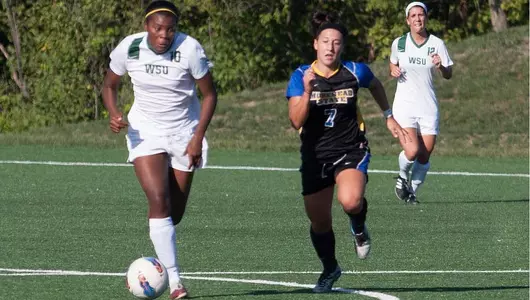 Women Roll to 5-0 Win Over IPFW