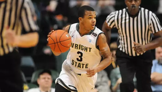 Men Roll Past Green Bay in Horizon League Opener