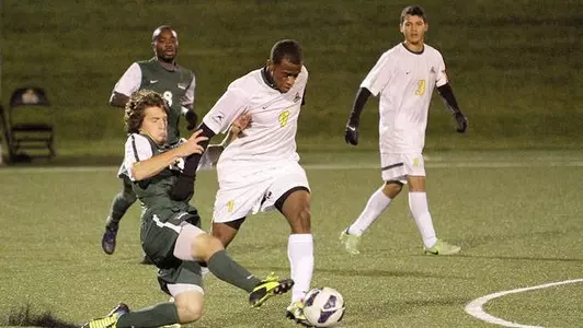 Men's Soccer Wins in Double Overtime Over Green Bay