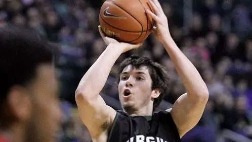 Men Pull Out 70-68 Double Overtime Win at Green Bay