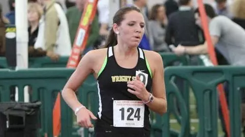 Track Finishes Second at Early Bird Relays