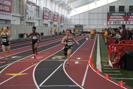 Track Competes at Gladstein Invitational