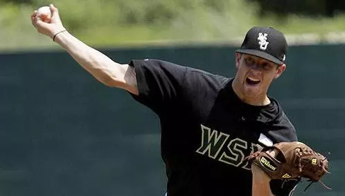 Baseball Wins 6-3 at Youngstown State