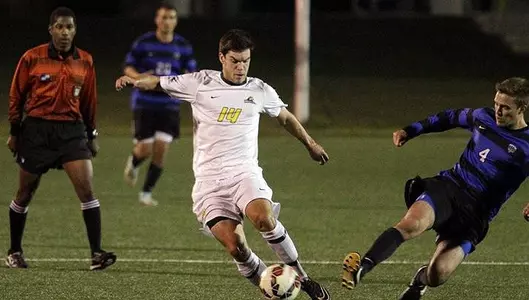 Men's Soccer Defeats Portland in Season Opener