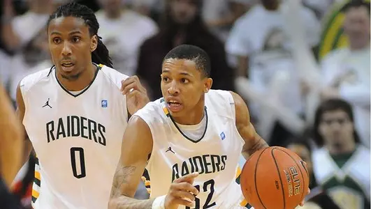 Men Fall 86-78 at Evansville