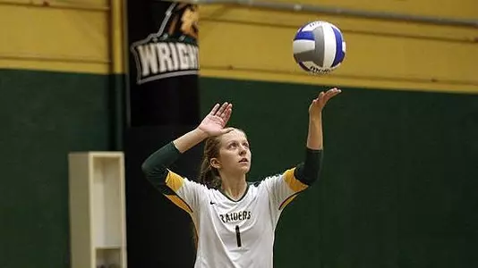 Volleyball Drops Five-Set Decision at Chattanooga