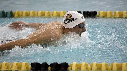 Swimming Competes in Final Day of UofL Invite