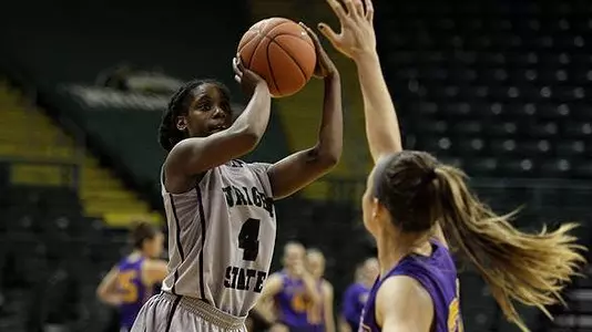 Women Upset #24/23 George Washington