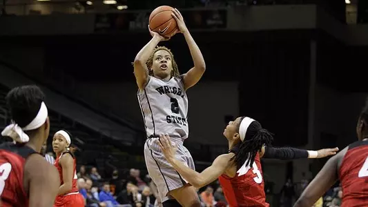 Women Fall to Georgia