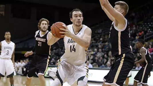 Men Drop Decision at #12/13 Xavier