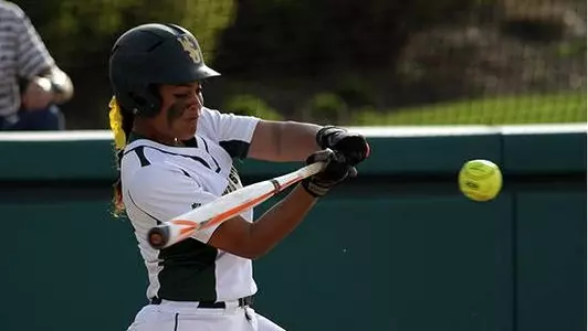 Softball Splits in Second Day of Samford Tournament