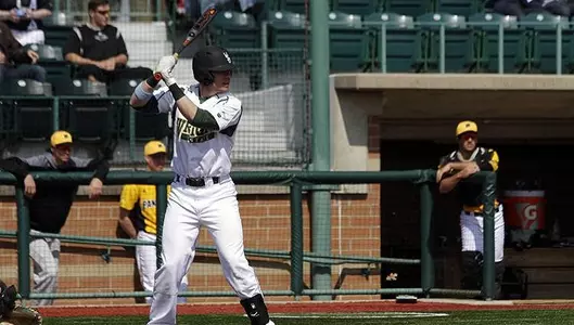 Baseball Falls in Series Finale at Youngstown State