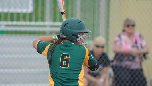 Softball Falls to SIU Edwardsville