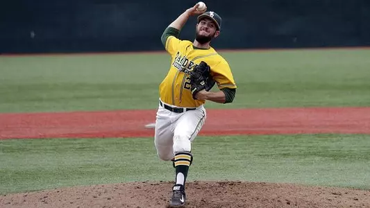 Baseball Advances to NCAA Regional Final with Win Over Notre Dame