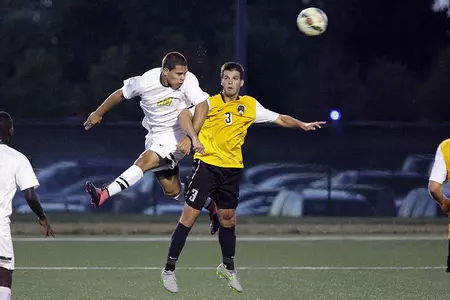 Men's Soccer Drops 3-2 Decision to Bowling Green