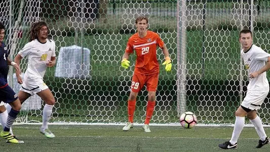 Men's Soccer Drops 1-0 Heartbreaker to UIC in Finals