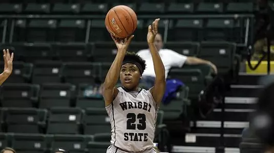 Women Defeat Grace in Home Opener