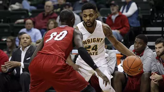 Men Hold Off Miami in Home Opener