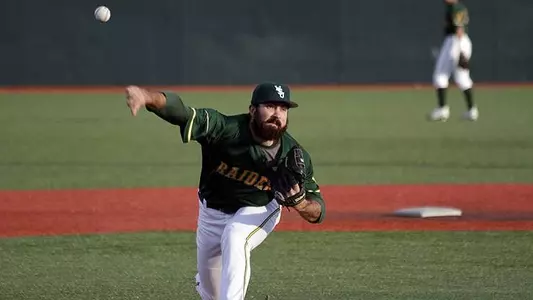 Scholtens Named SAAC Athlete of the Month