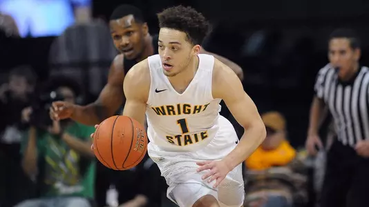 Men Rally for 70-67 Win at Milwaukee