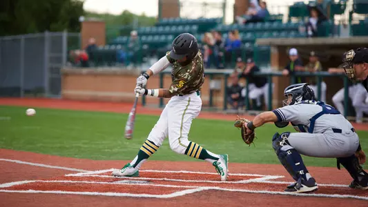 Baseball Rolls to 14-0 Win Over UT Martin