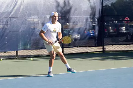 Javier Alvarez De La Villa