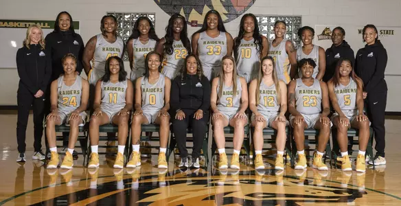 2018-19 Women's Basketball team