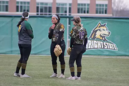 Honnah Susor, Macey Gunther and Rebekah Lenos