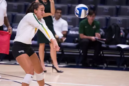 Ellee Ruskaup (Akron)