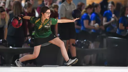 Alina Stebbins (Youngstown State)