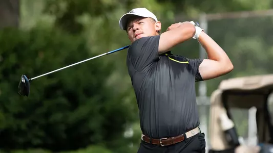 Cole Corder (Earl Yestingmeier)