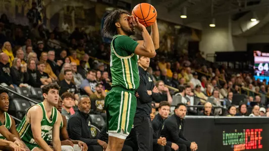 Logan Woods (Oakland)