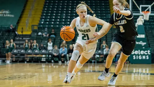 Lauren Scott (Oakland)