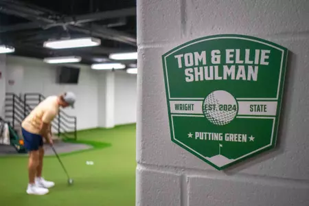 Tobey Family Golf Studio_6