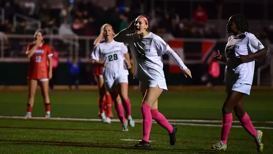 Caitlin Burger 2 (RMU)