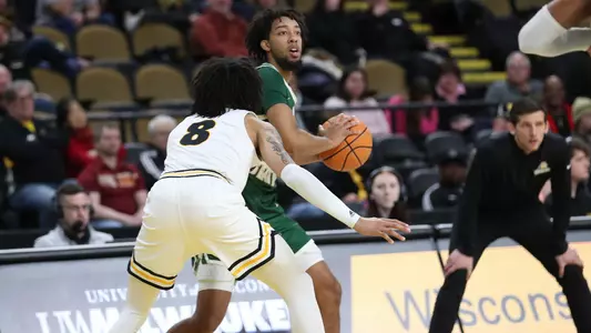 Logan Woods (Milwaukee)