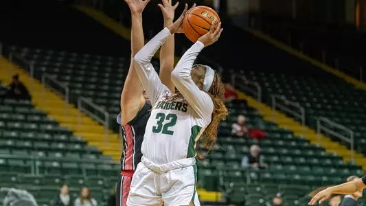 Amaya Staton vs IUI 2025 Sherman