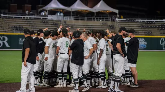 TeamHuddle_2025Regional_Wommack