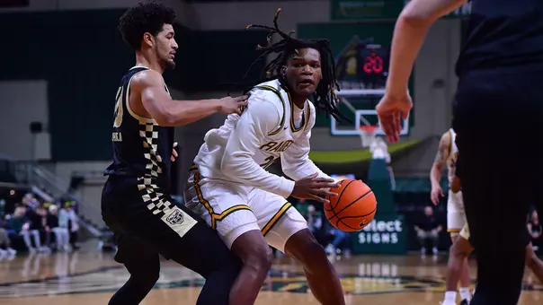 Andrea Holden (Oakland)