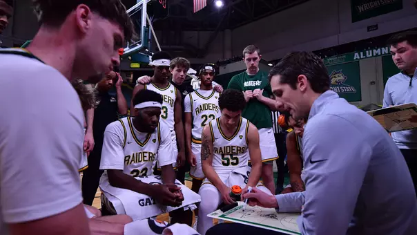 Huddle (Eastern Michigan)