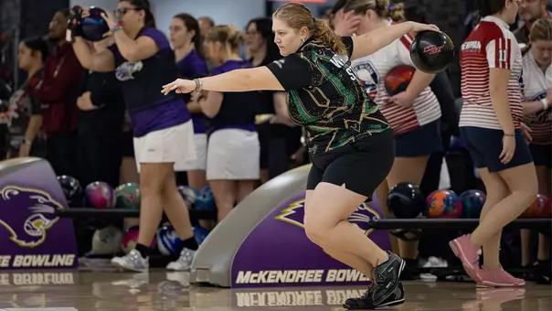 Jasmine Schulze (Bearcat Classic)