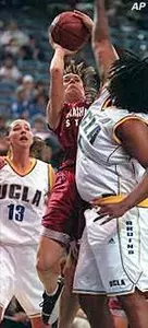 First Half Spurt Lifts Wildcat Women Past Cougars