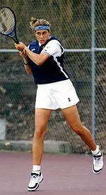 Women's Tennis Features Foreign Duo