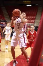 Cougars Can't Maintain Lead, Fall 62-56 To USC