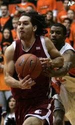 Washington State Edges Oregon State, 58-54