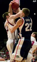 Cougars Falter Under Second Half Zag Flurry